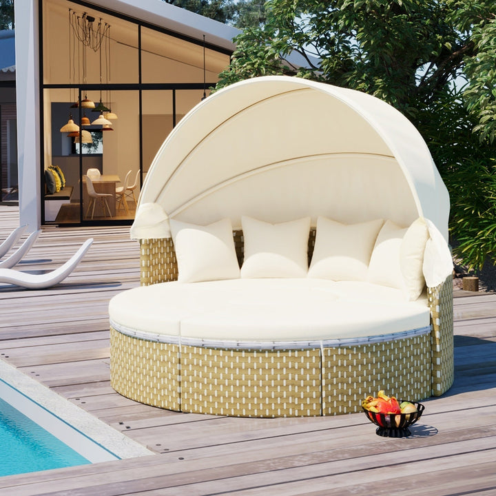 The Ultimate Outdoor Oasis—Spring Deck Makeover with Luxe Comfort & Style