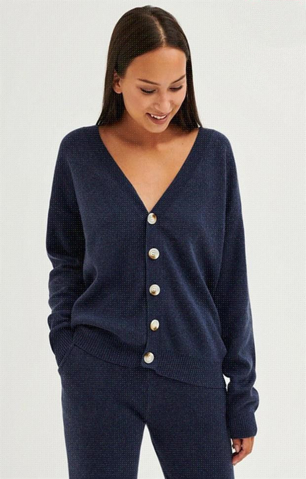 Women's Knitting Suit