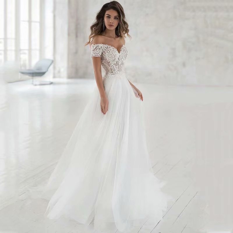 WeTwo Light Lace Gown c