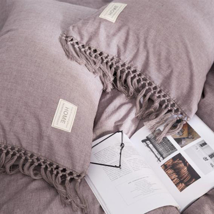 Stylish Nordic Cotton Four-Piece Bedding Set