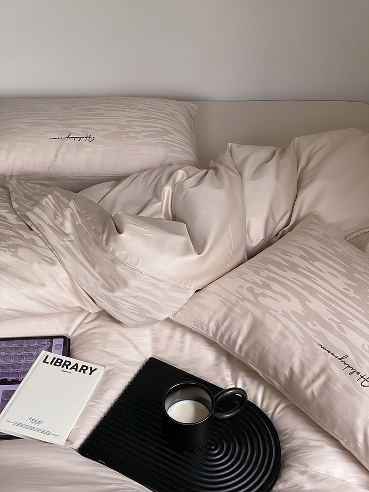 Long-Staple Cotton Bed Four-Piece Set – Modern Simplicity