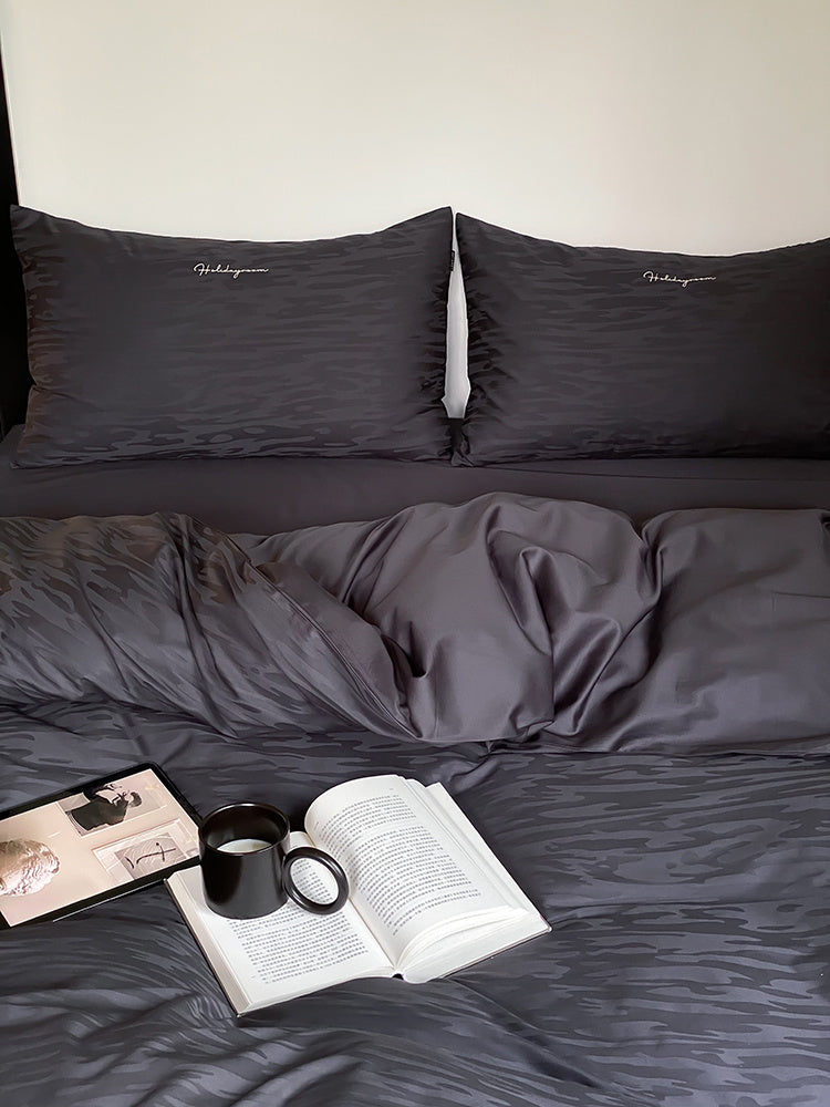 Long-Staple Cotton Bed Four-Piece Set – Modern Simplicity