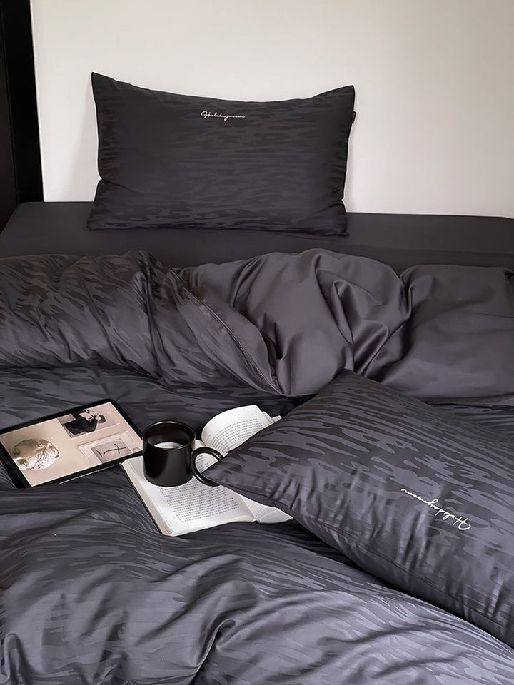 Long-Staple Cotton Bed Four-Piece Set – Modern Simplicity