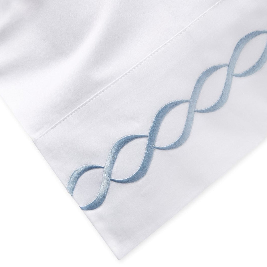 600 Thread Count Rope Embroidered Pillowcase Pair