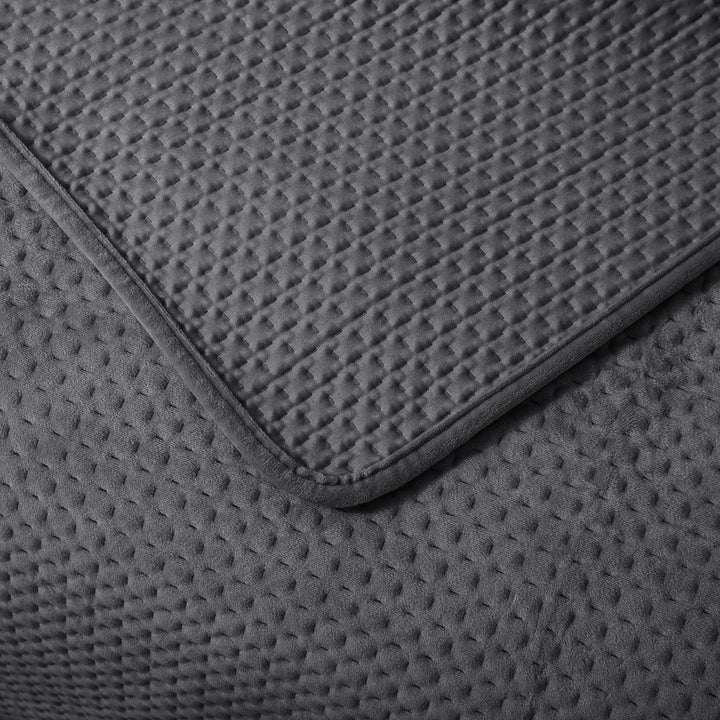 Kasentex Ultra Soft Plush Poly-Velvet Quilt Set, Queen, King, Room Decor, Graduation Gifts, Fathers Day Gift