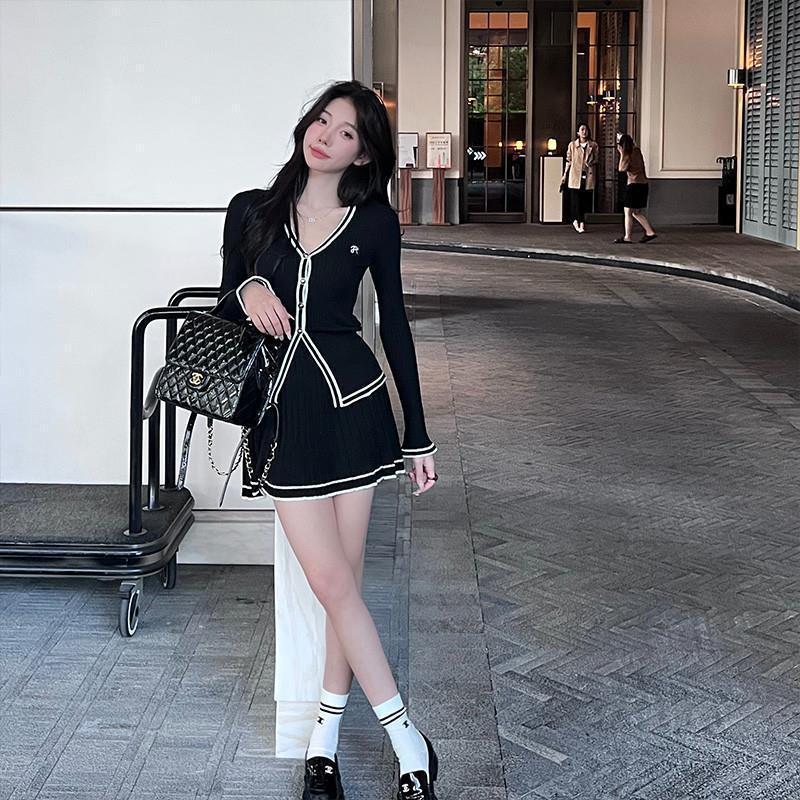 Autumn Clothes Knitting Suit Pleated Skirt Two-piece Set