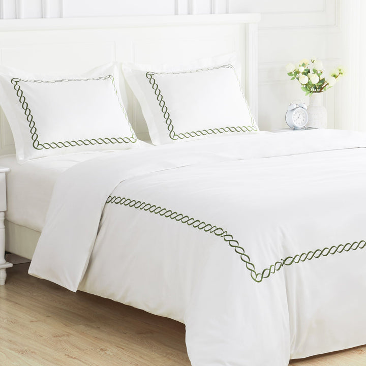 600 Thread Count Rope Embroidered Duvet Set