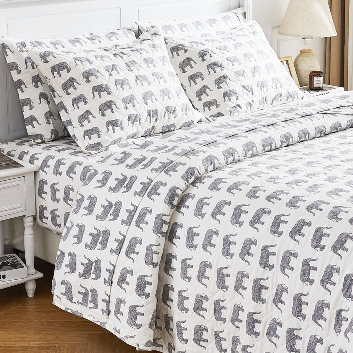Elephants Cotton Flannel Quilt Set