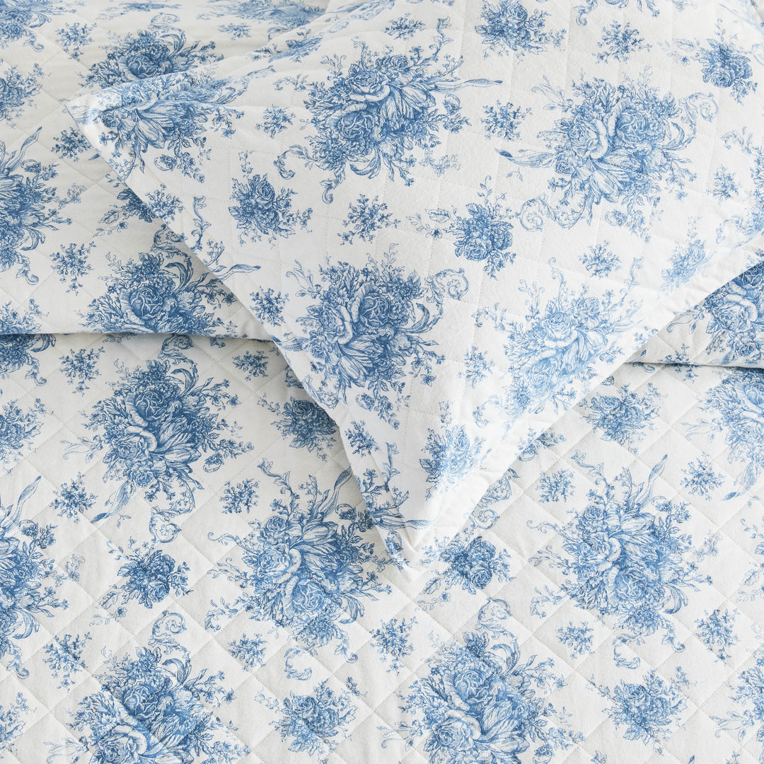 Petit Toile Cotton Flannel Quilt Set