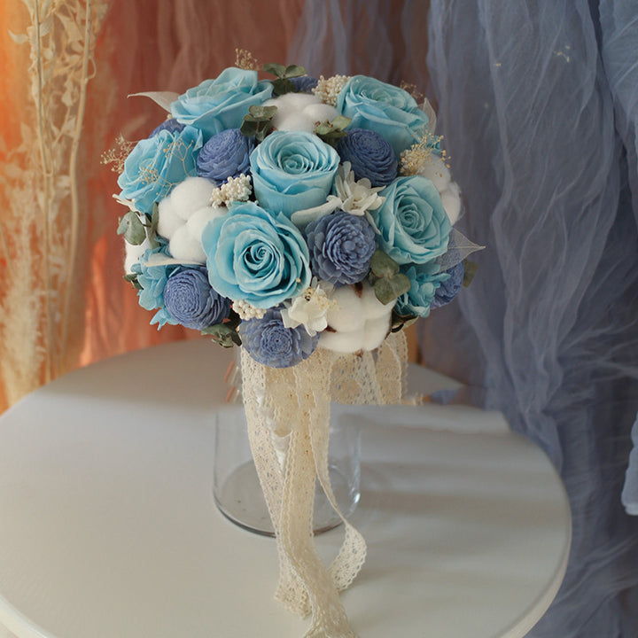 Hand Holding Flowers Rose Cotton Wedding Girlfriend Pick Up Kiss