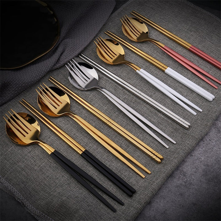 Cutlery Set With Box