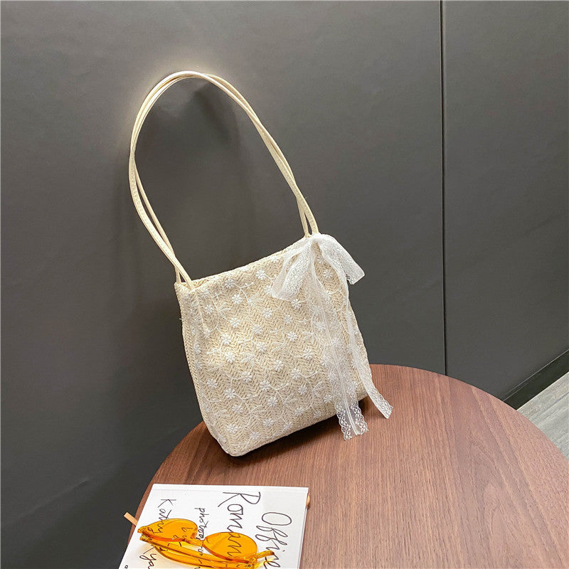 Lace Bucket Artistic Hand Bill Of Lading Shoulder Bag