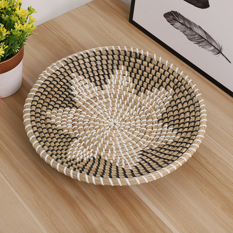 Handwoven Seagrass Fruit Plate Desktop Storage Basket