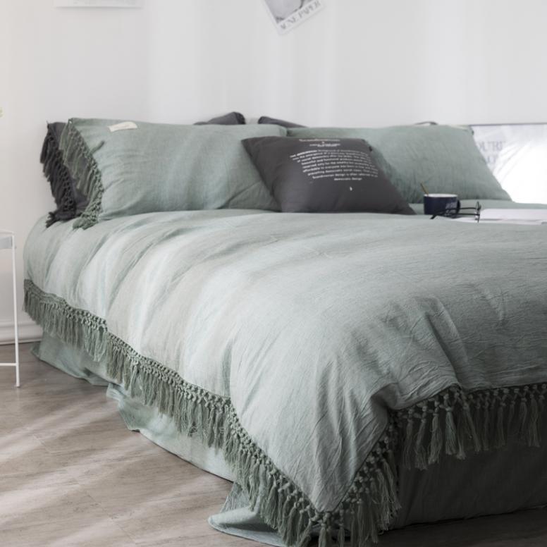 Stylish Nordic Cotton Four-Piece Bedding Set