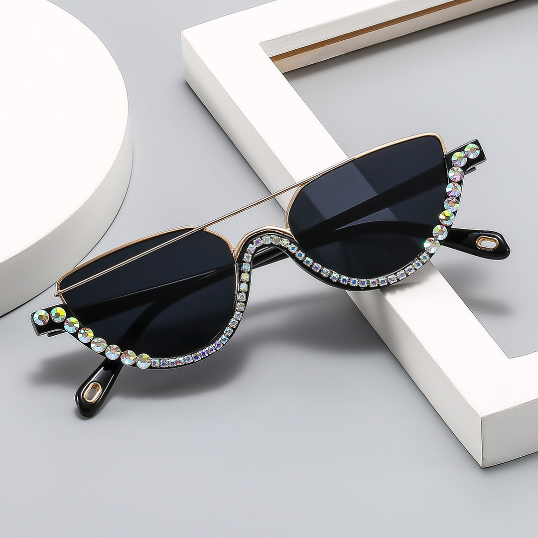 Round Face Driving Catwalk Sunglasses