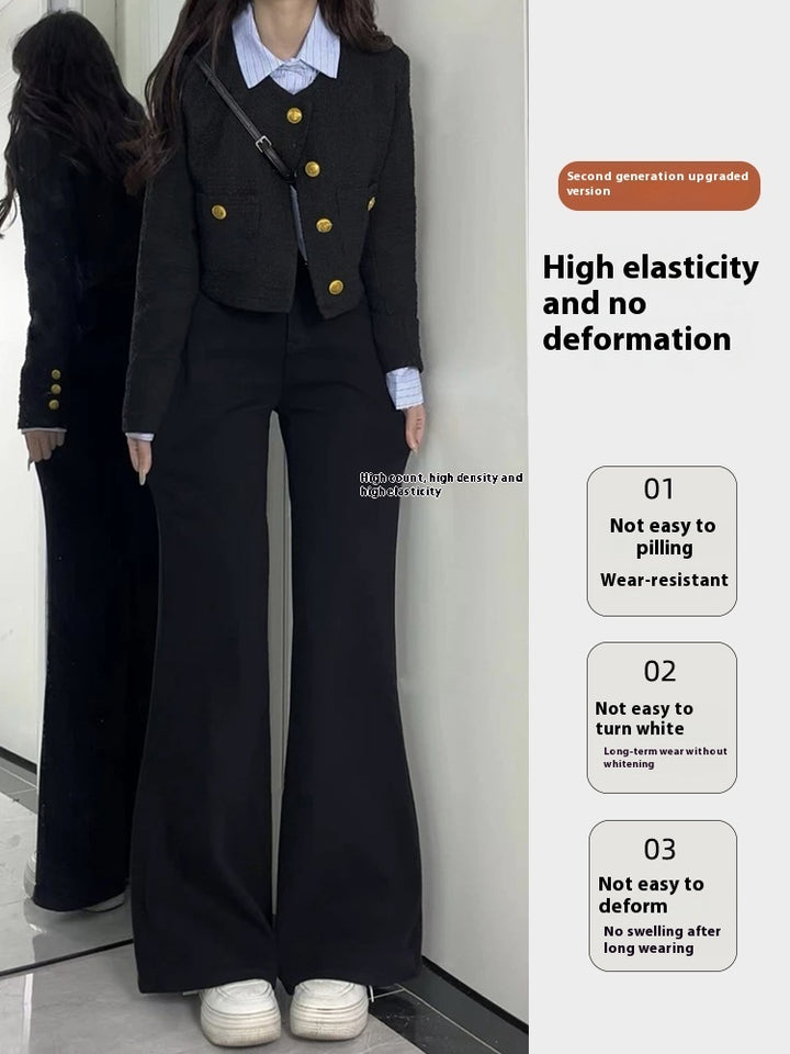 Women's Flared Jeans