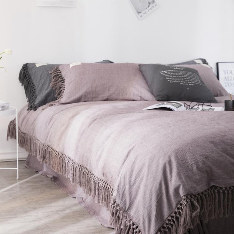 Stylish Nordic Cotton Four-Piece Bedding Set