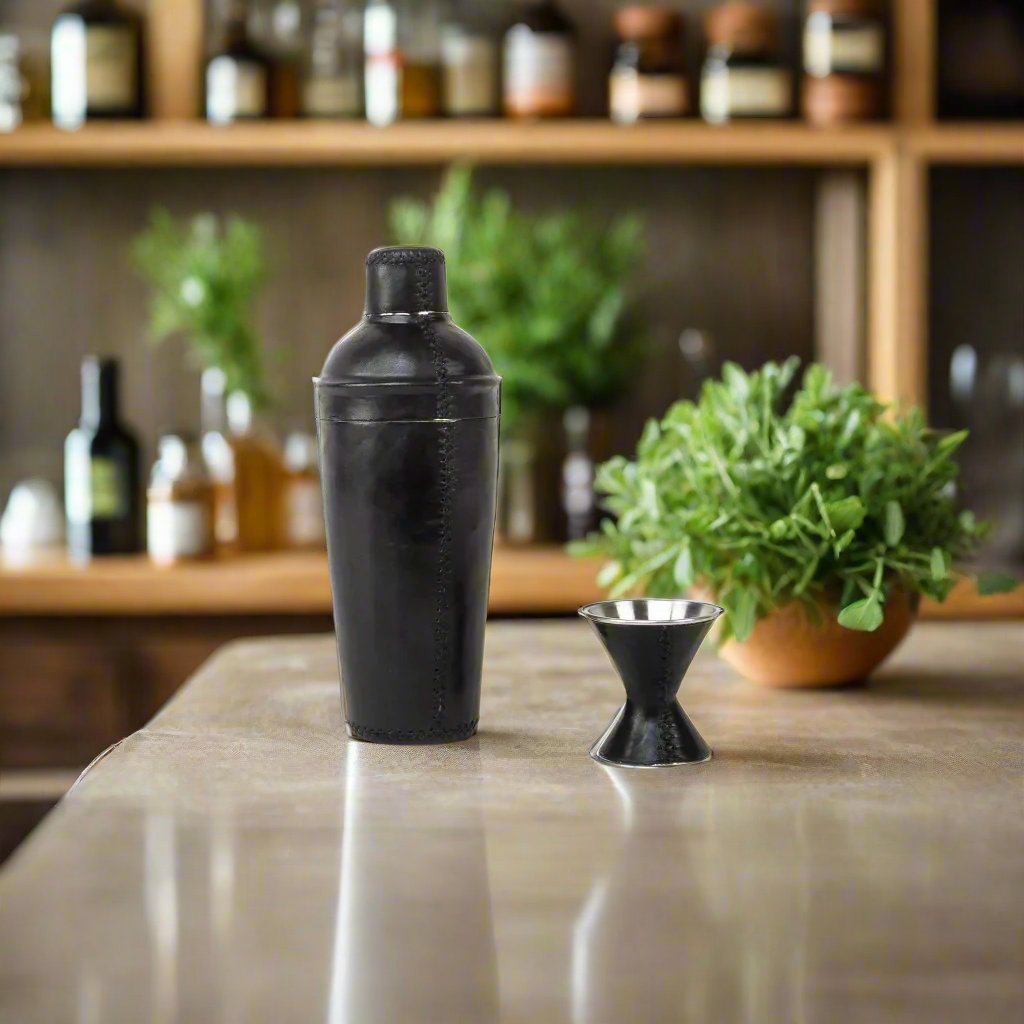 Salud | The All Leather Cocktail Shaker Collection