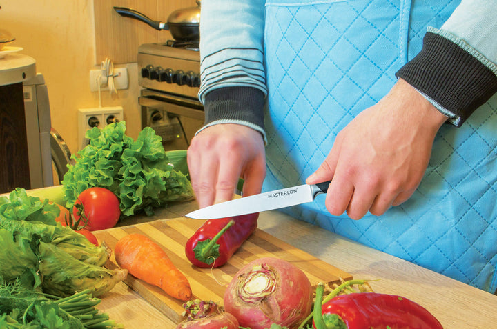 MASTERPAN Utility Knife With Stainless Steel blade & Cover, 5" (13cm)