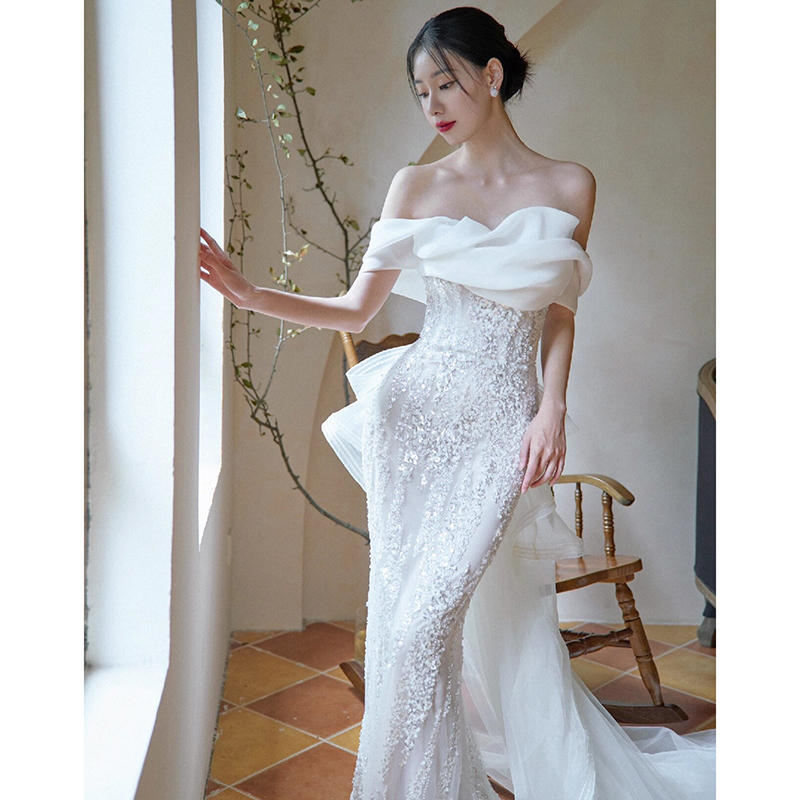 Niche High-grade Lace Fishtail Slim-fit Dress