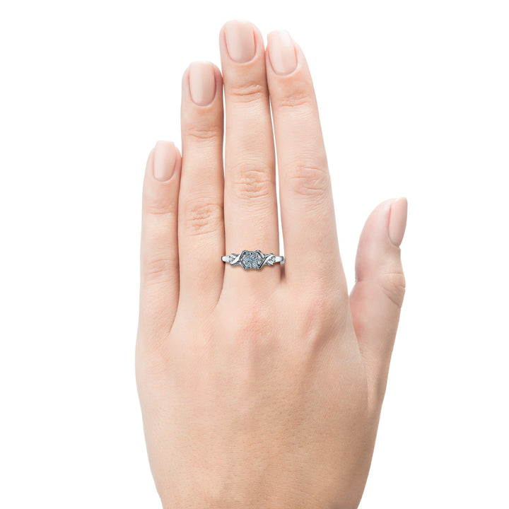 Sterling Silver Ring with 9 Round-Cut Lab-Created Diamonds 0.124 CT.TW