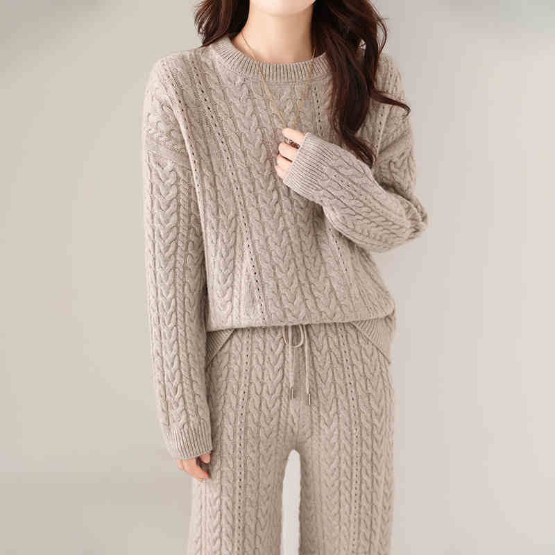 Autumn And Winter New Round Neck Pure Wool Sweater Women's Loose Slimming Twisted Thickened Sweater Trousers Suit
