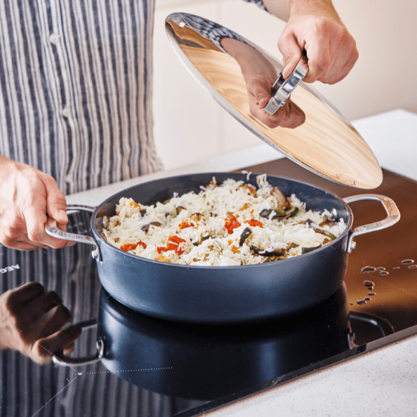 Maestro Sauté Pan with Lid — 3.5-QT.
