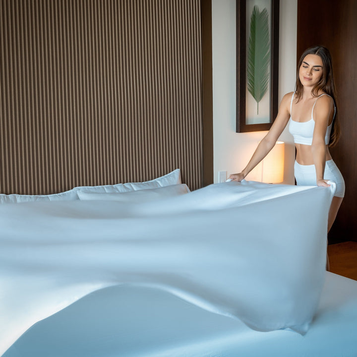 Eucalyptus Silk Sheets – Cooling, Breathable & Hypoallergenic | Luxury Comfort